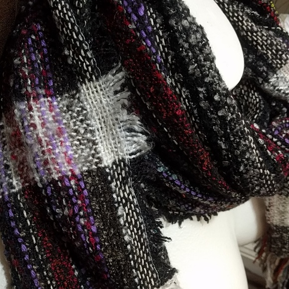 Multicolor scarf - Picture 4 of 4